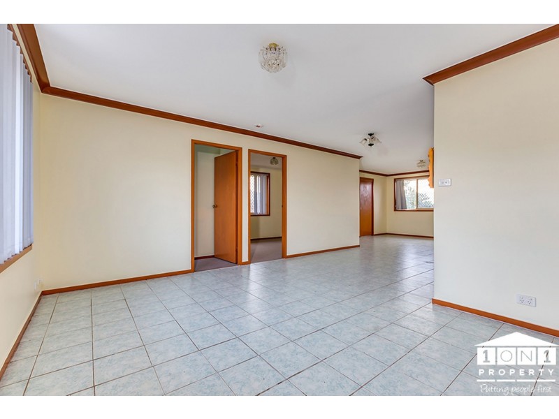 52 Michael Hill Avenue, Woodberry NSW 2322