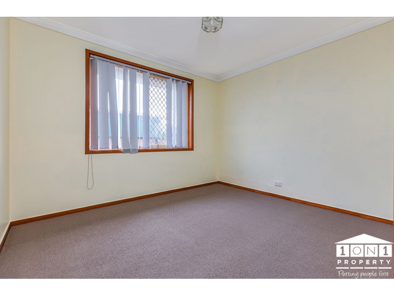 52 Michael Hill Avenue, Woodberry NSW 2322