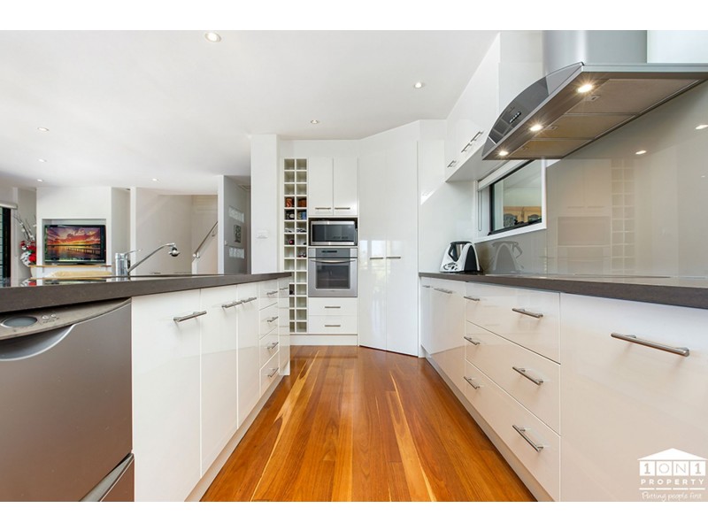 114 Sealand Road, Fishing Point NSW 2283