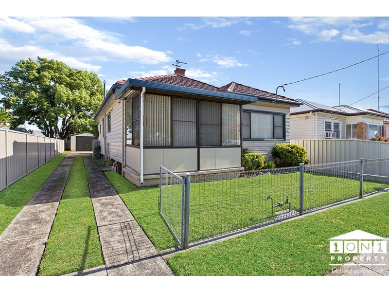 93 Clyde Street, Hamilton North NSW 2292