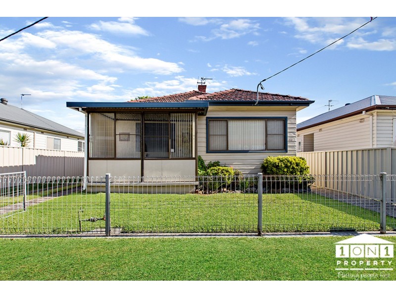 93 Clyde Street, Hamilton North NSW 2292