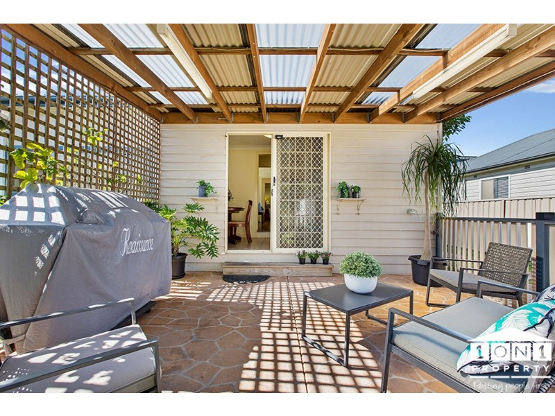 93 Clyde Street, Hamilton North NSW 2292