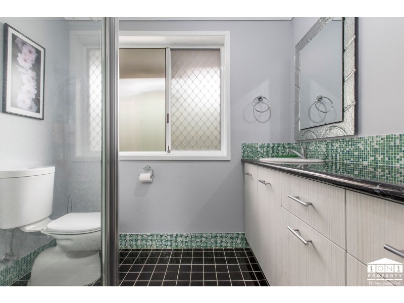 4 Starboard Close, Rathmines NSW 2283