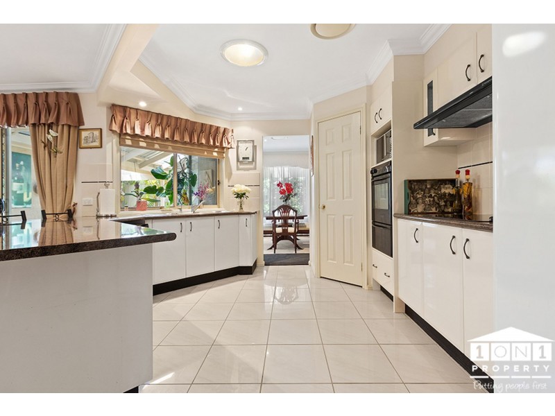 10  Halloran Way, Raymond Terrace NSW 2324