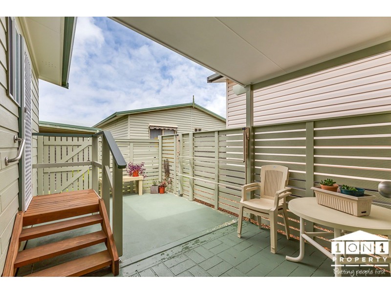 131/25 Mulloway Road, Chain Valley Bay NSW 2259