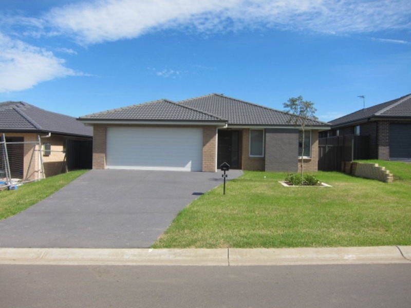 14 Kelman Drive, Cliftleigh NSW 2321