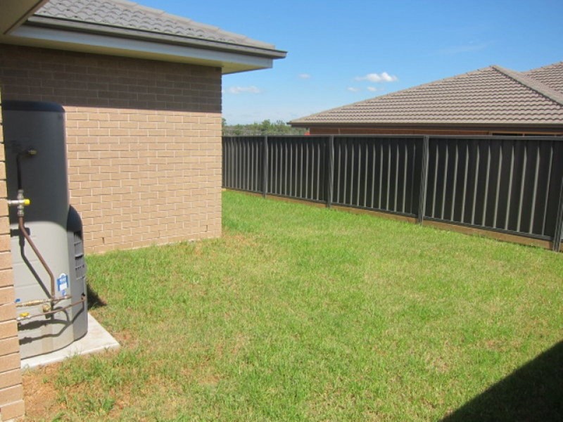 14 Kelman Drive, Cliftleigh NSW 2321