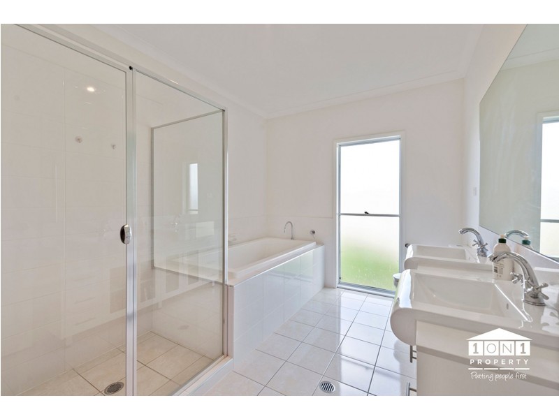 2 George Norman Close, Karuah NSW 2324
