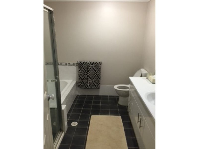 2/33 McMullins Road, East Branxton NSW 2335