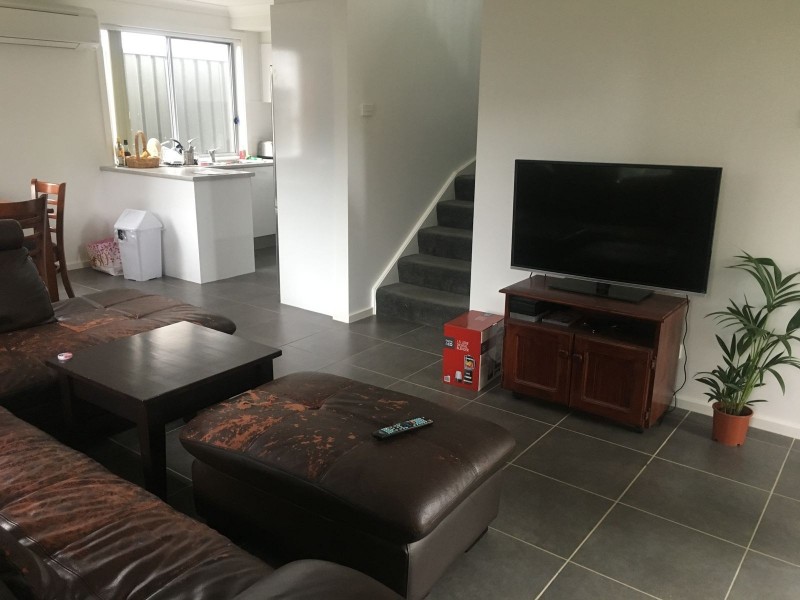 Room 4/3/9A King Street, Birmingham Gardens NSW 2287