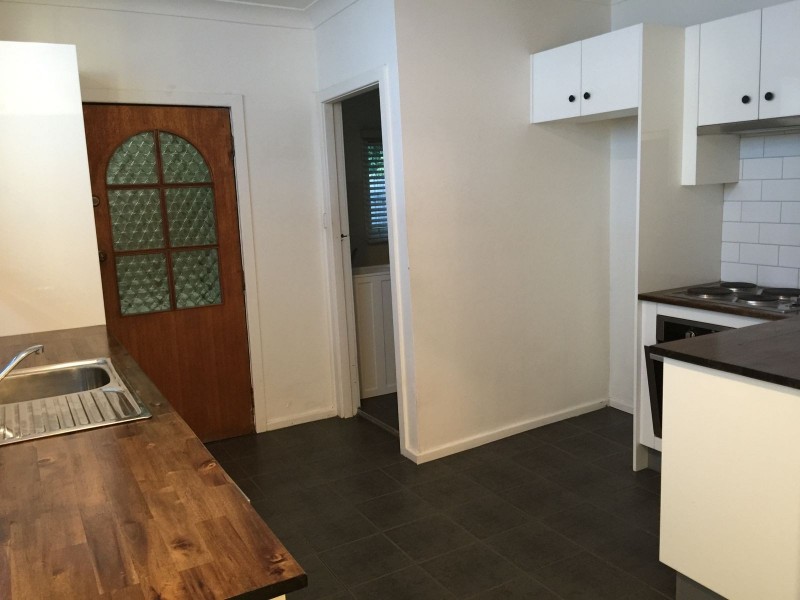 2 Ivy Street, Islington NSW 2296