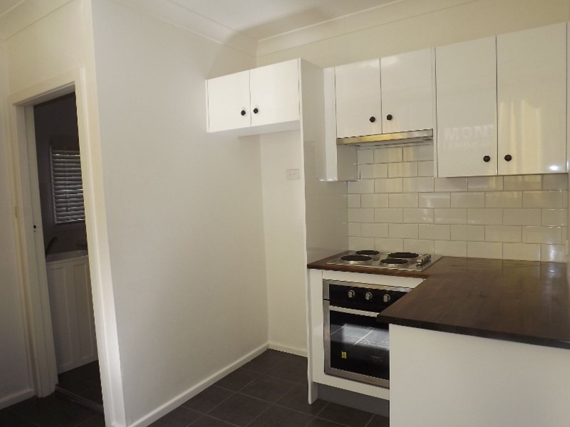 2 Ivy Street, Islington NSW 2296