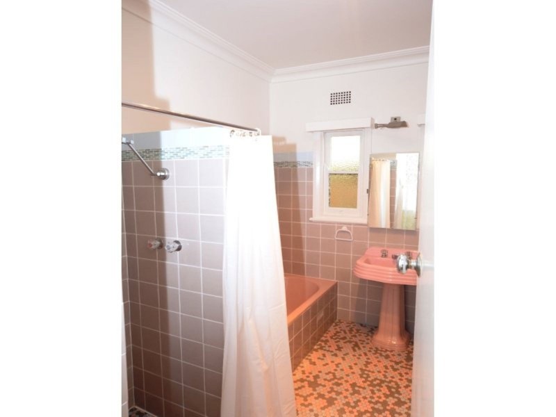 36 Hillcrest Avenue, Highfields NSW 2289