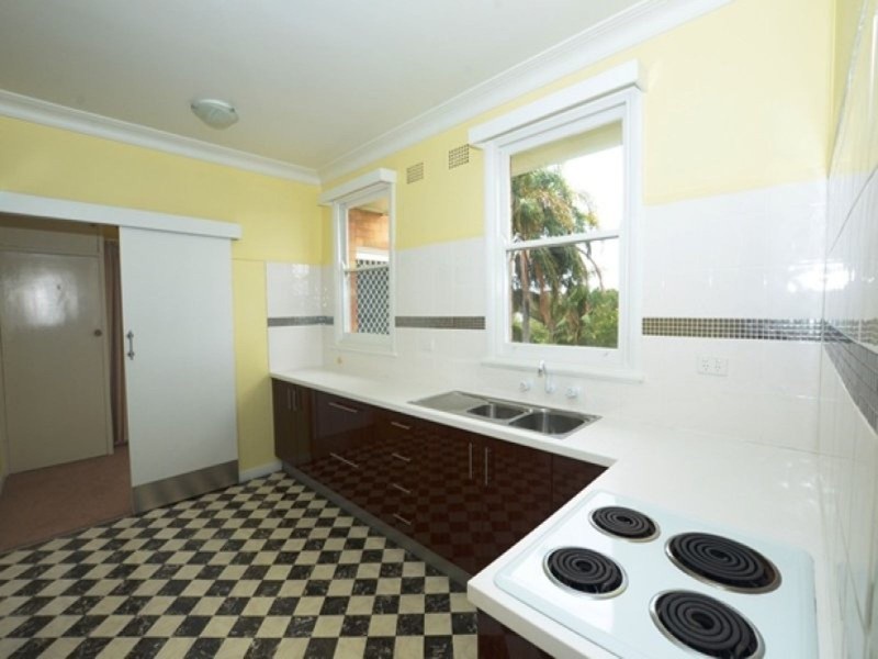 36 Hillcrest Avenue, Highfields NSW 2289