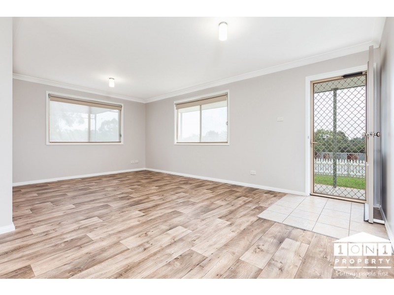 14 Bell Street, Greta NSW 2334