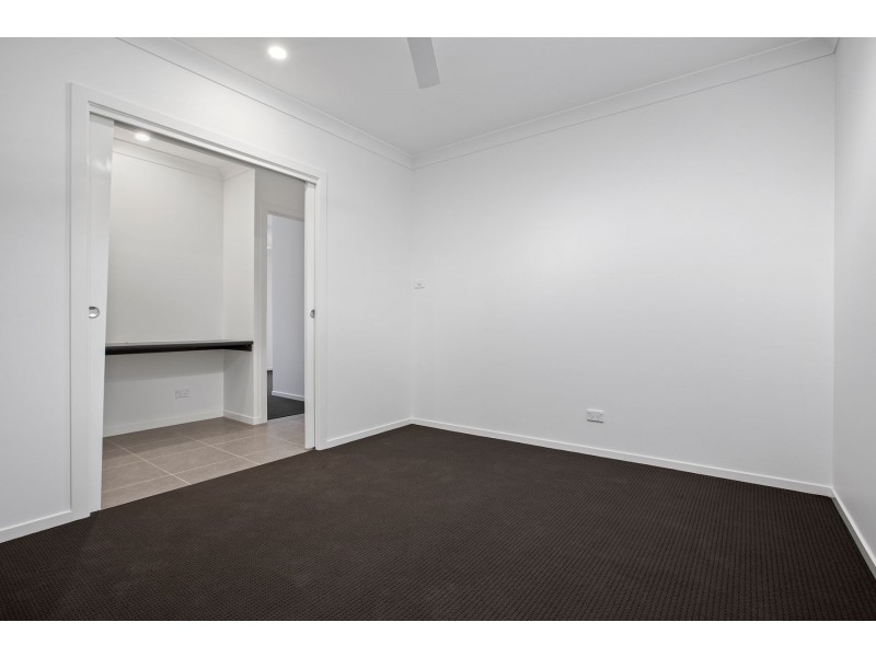 39 Breakwell Road, Cameron Park NSW 2285