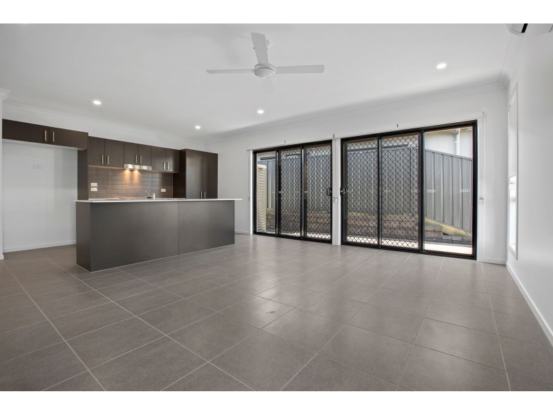 39 Breakwell Road, Cameron Park NSW 2285