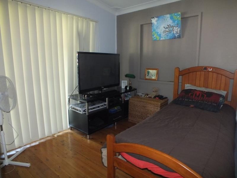 95 Lake Street, Blackalls Park NSW 2283