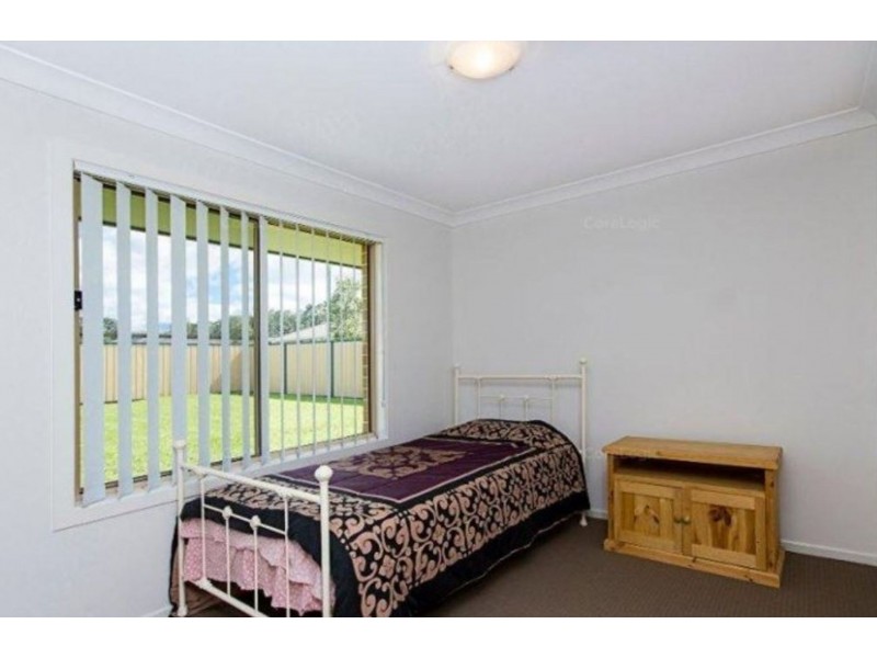 18 Zinfandel Circuit, Cessnock NSW 2325