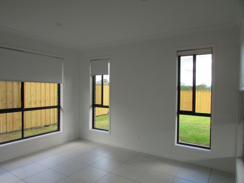 112 Dragonfly Drive, Chisholm NSW 2322