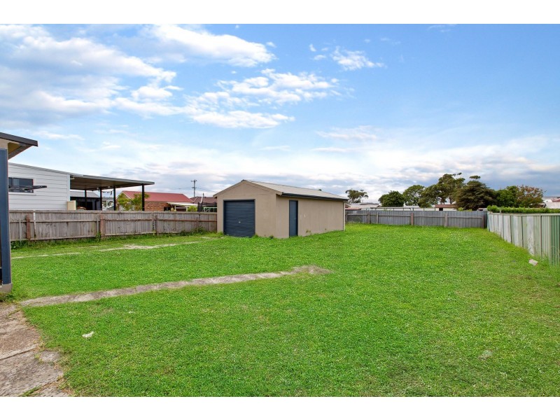 437 Pacific Highway, Belmont NSW 2280