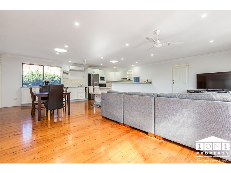 44 Dalwood Close, Eleebana NSW 2282