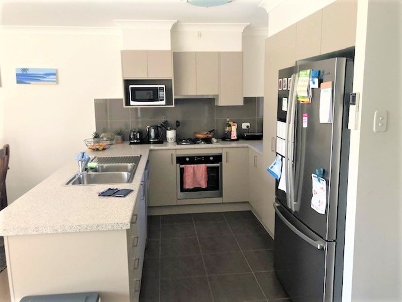 21A Lakeview Street, Boolaroo NSW 2284