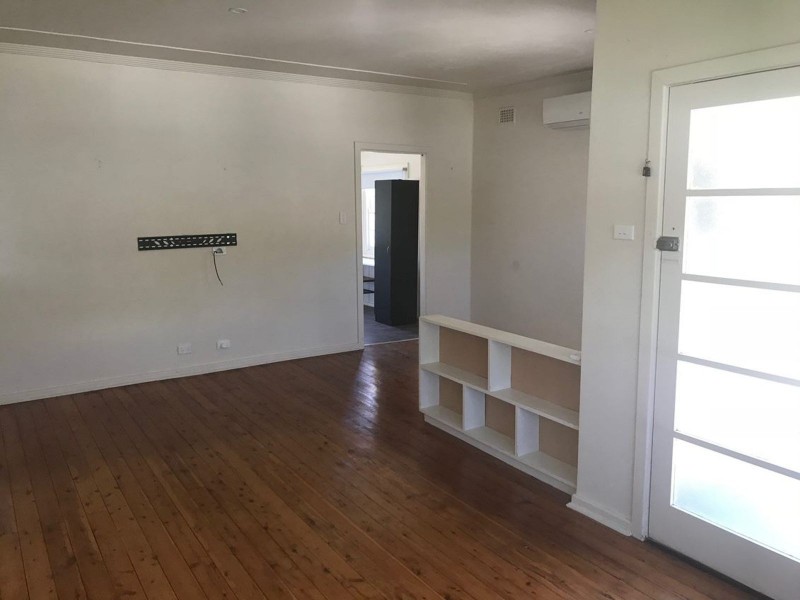 26 James Street, Warners Bay NSW 2282