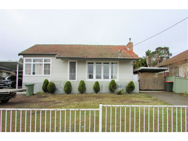 3 Wollombi Road, Cessnock NSW 2325