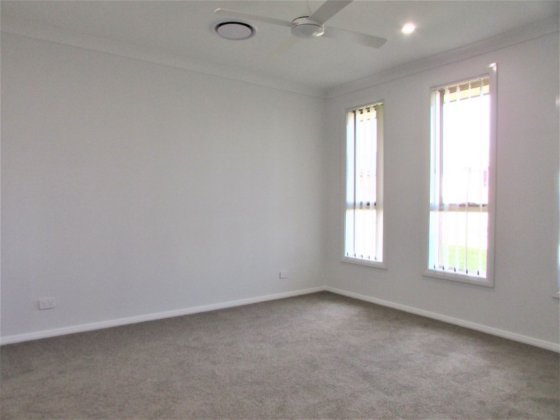 37 Rockmaster Street, Chisholm NSW 2322