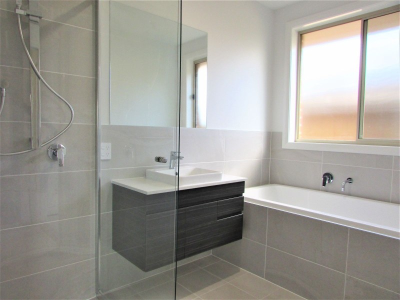 37 Rockmaster Street, Chisholm NSW 2322
