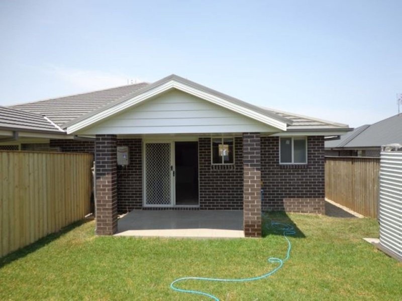 69 Awabakal Drive, Fletcher NSW 2287