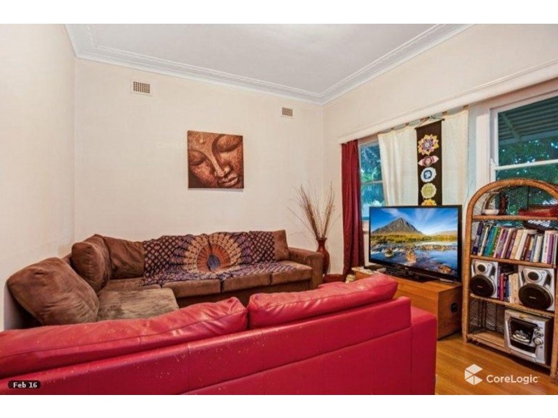 2 First Avenue, Rutherford NSW 2320