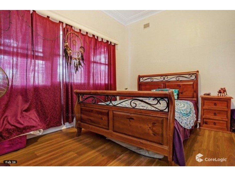 2 First Avenue, Rutherford NSW 2320