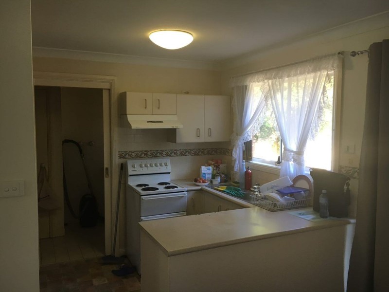 2/28 Emily Street, Marks Point NSW 2280