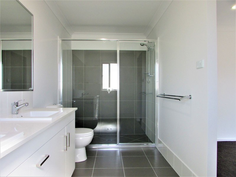 38 Mountain Street, Chisholm NSW 2322