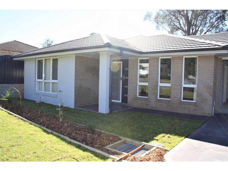 2/9 Hampden Street, Kurri Kurri NSW 2327