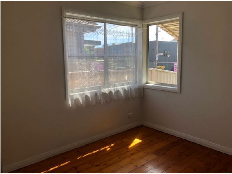 18 Downie Street, Maryville NSW 2293