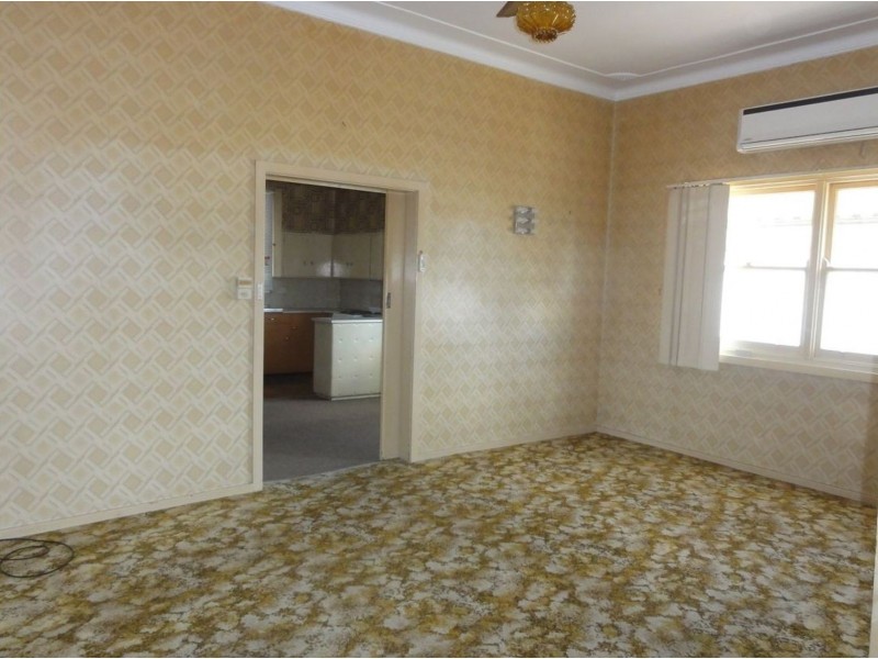 7 DOYLE STREET, Cessnock NSW 2325