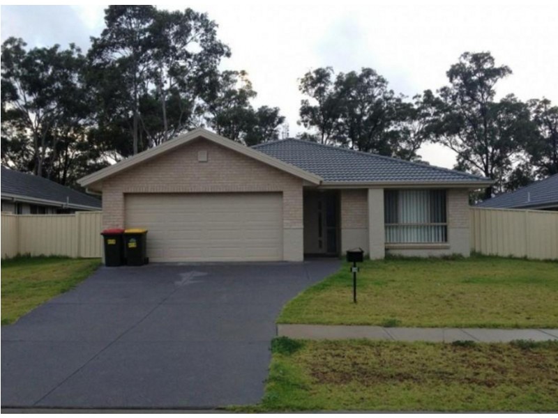 38 Ashton Drive, Heddon Greta NSW 2321