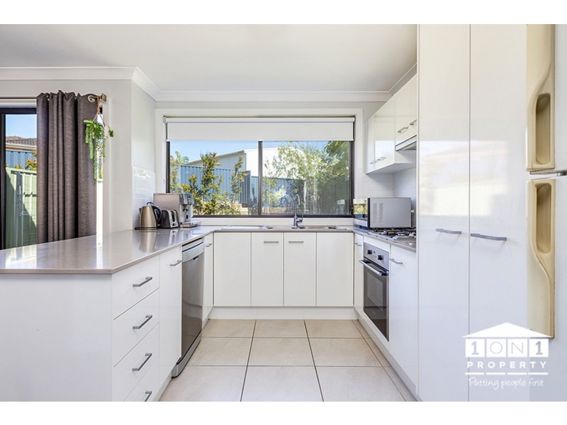 8/25 Mort Street, Shortland NSW 2307