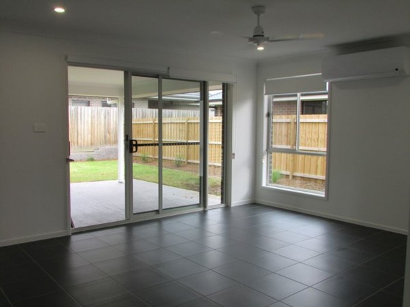 57 Barr Promenade, Thornton NSW 2322