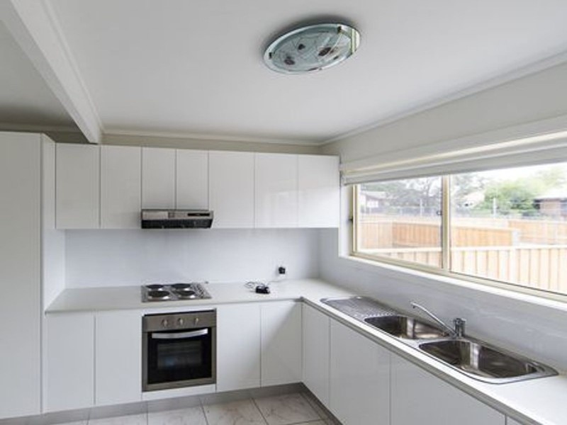 11 Niland Crescent, Blackett NSW 2770