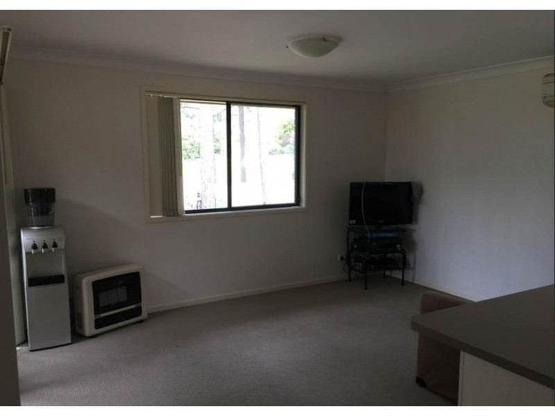 15 Cambrian Place, East Maitland NSW 2323