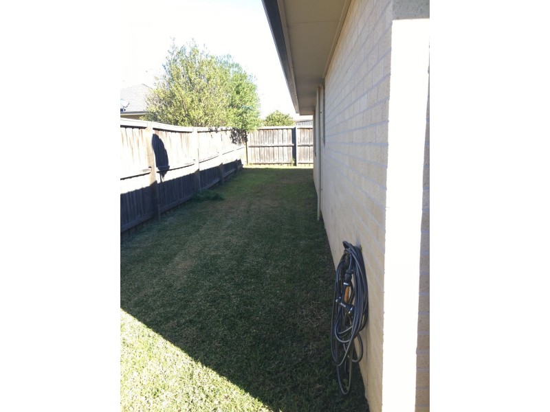 73 Redgum Court, Aberglasslyn NSW 2320