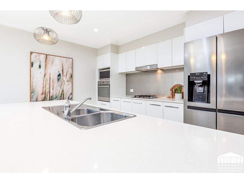 79 McKeachie Drive, Aberglasslyn NSW 2320