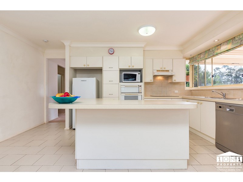 90 Auklet Road, Mount Hutton NSW 2290