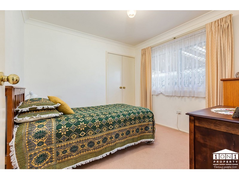 90 Auklet Road, Mount Hutton NSW 2290