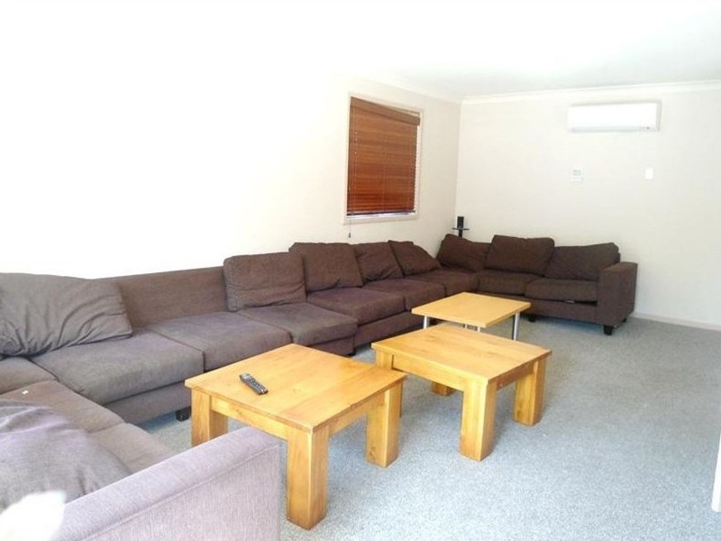 1/135 University Drive, North Lambton NSW 2299