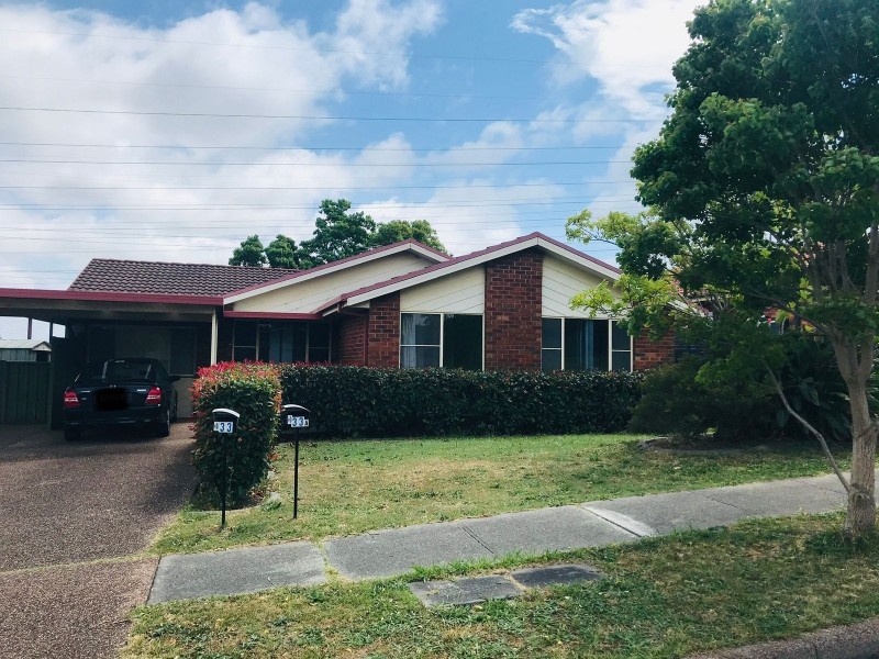 33a Decora Crescent, Warabrook NSW 2304